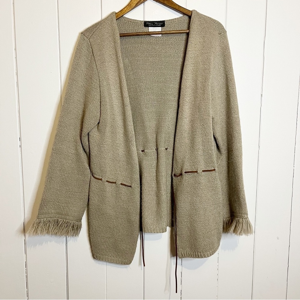 Hellen Harper Beige Open Cardigan.